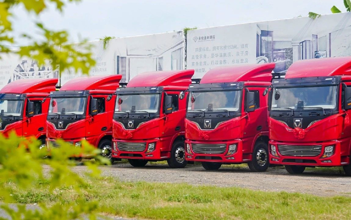 燃動(dòng)福建！百臺(tái)徐工新能源電動(dòng)牽引車交付