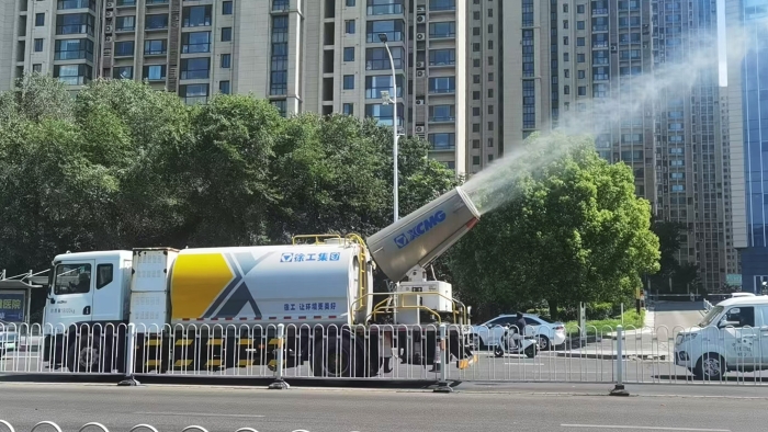 徐工多功能抑塵車，助力家鄉徐州環境，更“凈”一步！