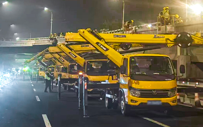 深夜攻堅(jiān)京城高架！ 徐工高空車集結(jié)市政道路養(yǎng)護(hù)一線
