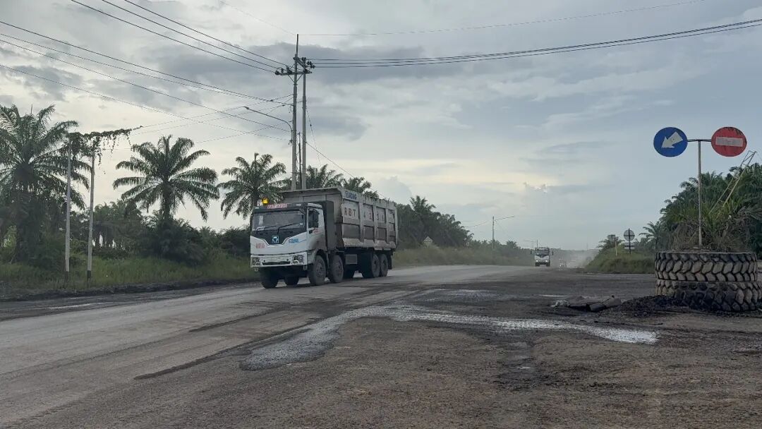 復(fù)購100臺(tái)！海外煤炭客戶盛贊徐工電動(dòng)自卸車